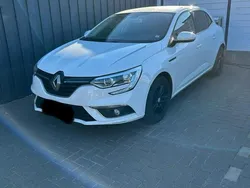 Weiß Gebraucht 2016 Renault Mégane IV Limousine | 7.700 €