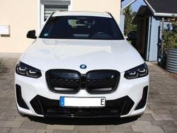 Weiß Gebraucht 2023 BMW iX3 Impressive SUV | 45.999 € (Guter Preis)