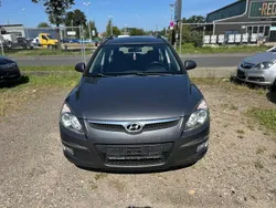 Grau Gebraucht 2010 Hyundai i30 Classic Kombi | 1.900 € (Guter Preis)