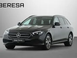 Grau Gebraucht 2021 Mercedes E300 Avantgarde Limousine | 29.780 € (Guter Preis)