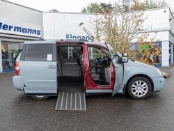 Cocktailrot met. Gebraucht 2009 Kia Carnival EX Van / Kleinbus | 23.550 €