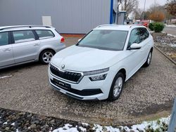 Weiß Gebraucht 2023 Skoda Kamiq Ambition SUV | 18.700 € (Guter Preis)