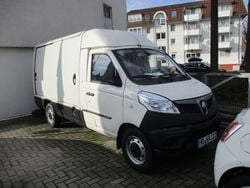 Weiß Gebraucht 2023 Piaggio Porter Van / Kleinbus | 29.750 €