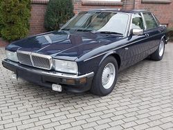 Blau Gebraucht 1988 Jaguar XJ40 Limousine | 12.900 €
