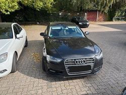 Schwarz Gebraucht 2014 Audi A4 Ambition Kombi | 9.100 € (Guter Preis)
