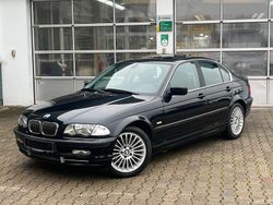 Schwarz Gebraucht 2000 BMW 330 Comfort Edition Limousine | 11.812 € (Teuer)