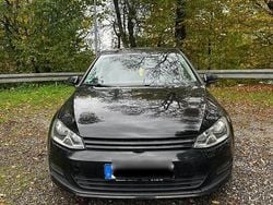 Schwarz Gebraucht 2015 VW Golf VII Trendline Limousine | 7.500 € (Guter Preis)