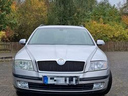 Silber Gebraucht 2005 Skoda Octavia Kombi | 3.000 € (Teuer)