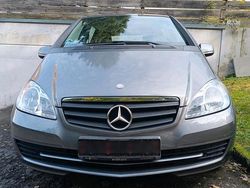 Grau Gebraucht 2011 Mercedes A160 Limousine | 5.900 € (Fairer Preis)