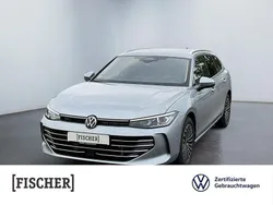 Silber Gebraucht 2024 VW Passat Kombi | 45.995 € (Guter Preis)