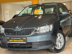 Grau Gebraucht 2017 Skoda Fabia Limousine | 10.450 € (Fairer Preis)
