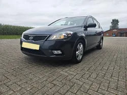 Grau Gebraucht 2012 Kia Ceed Sportswagon Edition 7 Kombi | 6.149 € (Fairer Preis)