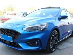 Blau Gebraucht 2020 Ford Focus ST-Line Kombi | 13.100 € (Guter Preis)