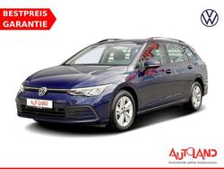 Atlantik blue metallic (metallic) Gebraucht 2023 VW Golf VIII Life Kombi | 25.950 € (Fairer Preis)