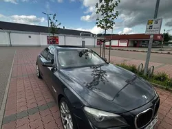 Grau Gebraucht 2008 BMW 750 Limousine | 9.600 € (Superpreis)
