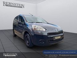 Grau Gebraucht 2014 Peugeot Partner Comfort Van / Kleinbus | 4.000 € (Fairer Preis)