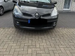 Schwarz Gebraucht 2007 Renault Clio II Dynamique | 2.790 € (Teuer)