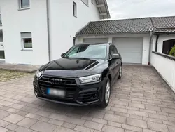 Schwarz Gebraucht 2018 Audi Q5 Ambiente SUV | 21.800 € (Fairer Preis)