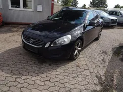 Schwarz Gebraucht 2011 Volvo S60 Momentum Limousine | 4.980 € (Fairer Preis)