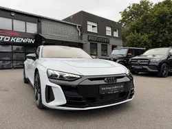 Suzukagrau (metallic) Gebraucht 2022 Audi RS e-tron GT Ambiente Limousine | 58.880 € (Teuer)