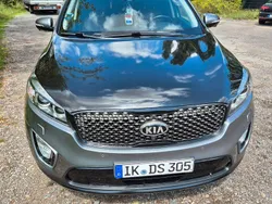 Grau Gebraucht 2017 Kia Sorento Platinum Edition SUV | 17.500 € (Guter Preis)