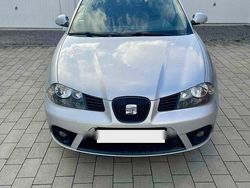 Silber Gebraucht 2006 Seat Ibiza Kleinwagen | 1.750 € (Etwas zu teuer)