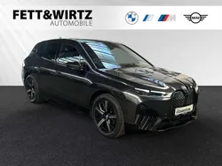 Sophistograu brillanteffekt Gebraucht 2022 BMW iX Sport Line SUV | 66.340 €