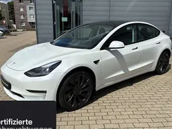 Weiß Gebraucht 2021 Tesla Model 3 Performance Limousine | 29.300 € (Fairer Preis)