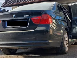 Schwarz Gebraucht 2010 BMW 318 Limousine | 6.417 € (Fairer Preis)