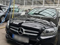 Schwarz Gebraucht 2014 Mercedes C180 Limousine | 17.000 € (Etwas zu teuer)