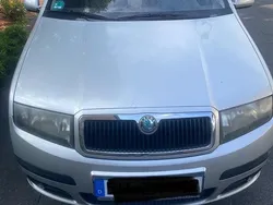 Silber Gebraucht 2007 Skoda Fabia Limousine | 1.800 € (Fairer Preis)