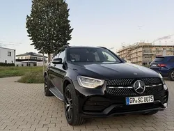 Schwarz Gebraucht 2020 Mercedes GLC300e AMG line SUV | 37.000 € (Fairer Preis)