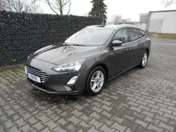 Grau Gebraucht 2021 Ford Focus Cool & Connect Kombi | 17.890 € (Guter Preis)