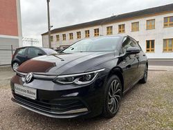 Deep black perleffekt Gebraucht 2020 VW Golf VIII Highline Kleinwagen | 18.950 € (Fairer Preis)