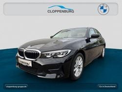 Schwarz Gebraucht 2022 BMW 318 Limousine | 26.999 € (Guter Preis)