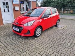 Rot Gebraucht 2019 Hyundai i10 Pure Kleinwagen | 8.000 € (Guter Preis)