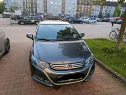 Grau Gebraucht 2011 Honda Insight Hybrid Limousine | 9.000 € (Etwas zu teuer)