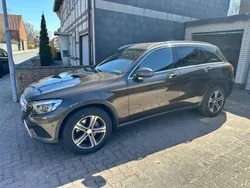 Braun Gebraucht 2015 Mercedes GLC220 SUV | 25.500 € (Fairer Preis)