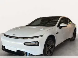 Weiß Gebraucht 2025 XPENG P7 RWD Long Range Limousine | 53.560 €