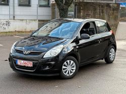 Schwarz Gebraucht 2010 Hyundai i20 Limousine | 4.299 € (Etwas zu teuer)