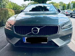 Silber Gebraucht 2018 Volvo V60 Kombi | 26.000 € (Teuer)