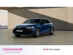 Ascariblau metallic Neu 2025 Audi RS3 Sportback Sport Kleinwagen | 68.990 € (Guter Preis)