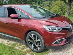 Rot Gebraucht 2020 Renault Scénic IV Bose Edition Van / Kleinbus | 19.999 € (Fairer Preis)