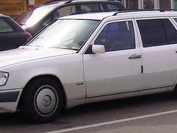 Weiß Gebraucht 1993 Mercedes E280 Sportline Kombi | 1.600 €