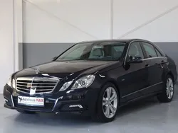 Tansanitblau metalliclack Gebraucht 2009 Mercedes E350 Limousine | 19.990 €
