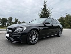 Schwarz Gebraucht 2017 Mercedes C63 AMG AMG Kombi | 32.900 € (Guter Preis)