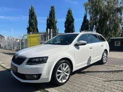 Weiß Gebraucht 2014 Skoda Octavia Elegance Kombi | 10.999 € (Fairer Preis)