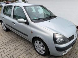 Silber Gebraucht 2002 Renault Clio II Kleinwagen | 1.291 € (Guter Preis)
