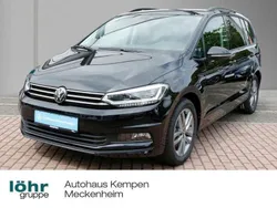 Deep black perleffekt Gebraucht 2024 VW Touran Comfortline Van / Kleinbus | 34.550 € (Fairer Preis)