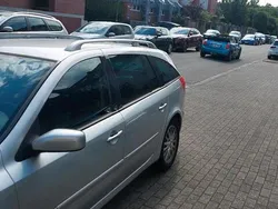 Grau Gebraucht 2006 Renault Laguna GrandTour Kombi | 1.399 € (Guter Preis)